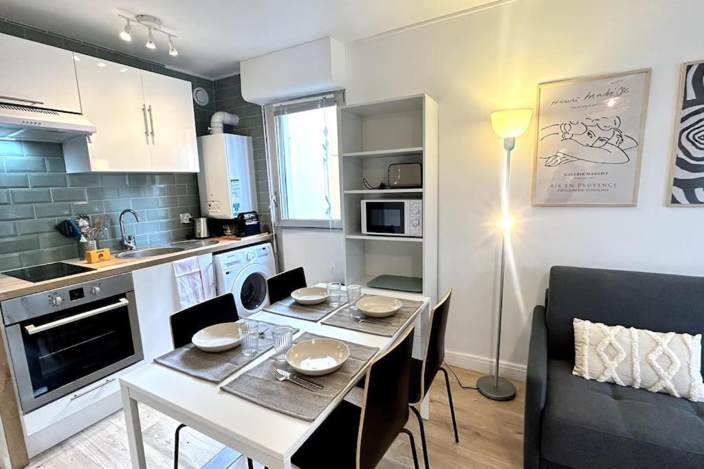 041 - Studio Le Chateau D'O, Appart 4Pers, Parking, Proche Faculte De Medecine Монпелие Екстериор снимка